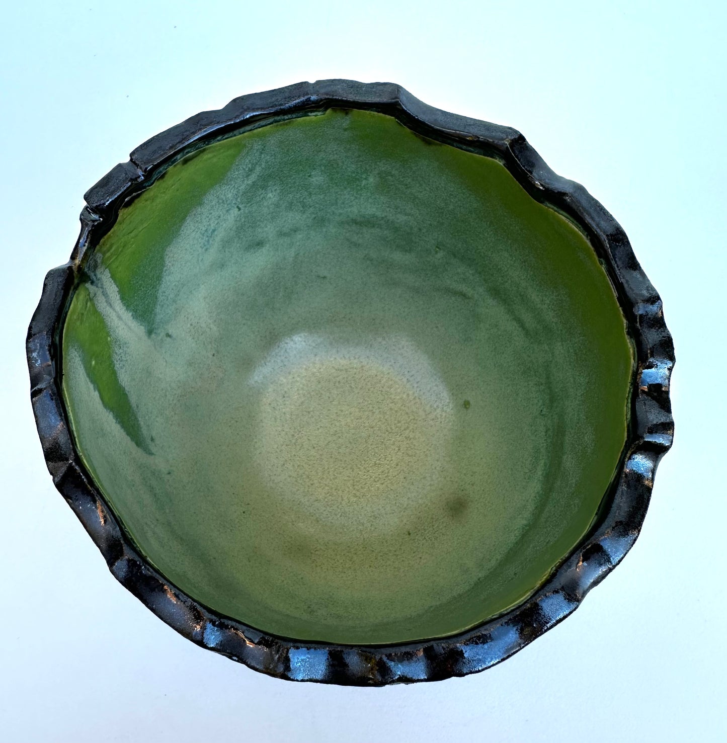 Medium bowl with Sunflowers