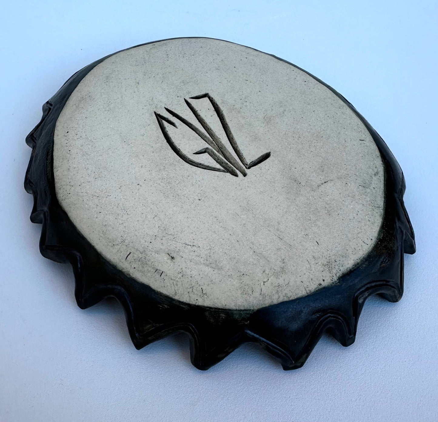 Small sunflower dish