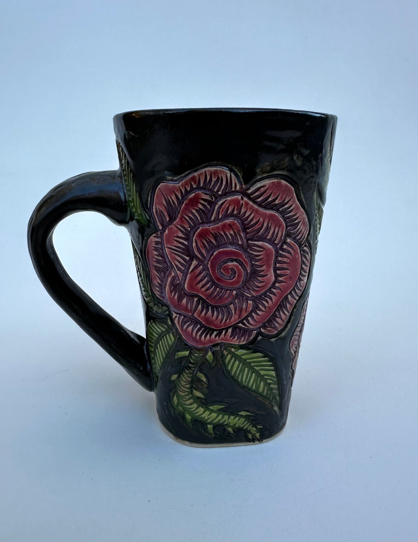 Large black mug with Roses