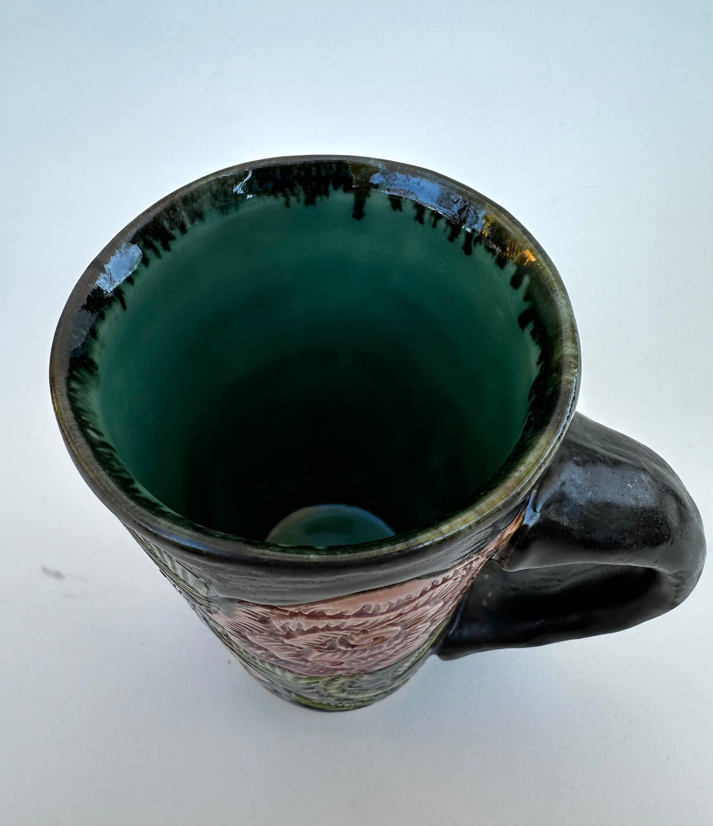Mug with roses and skull