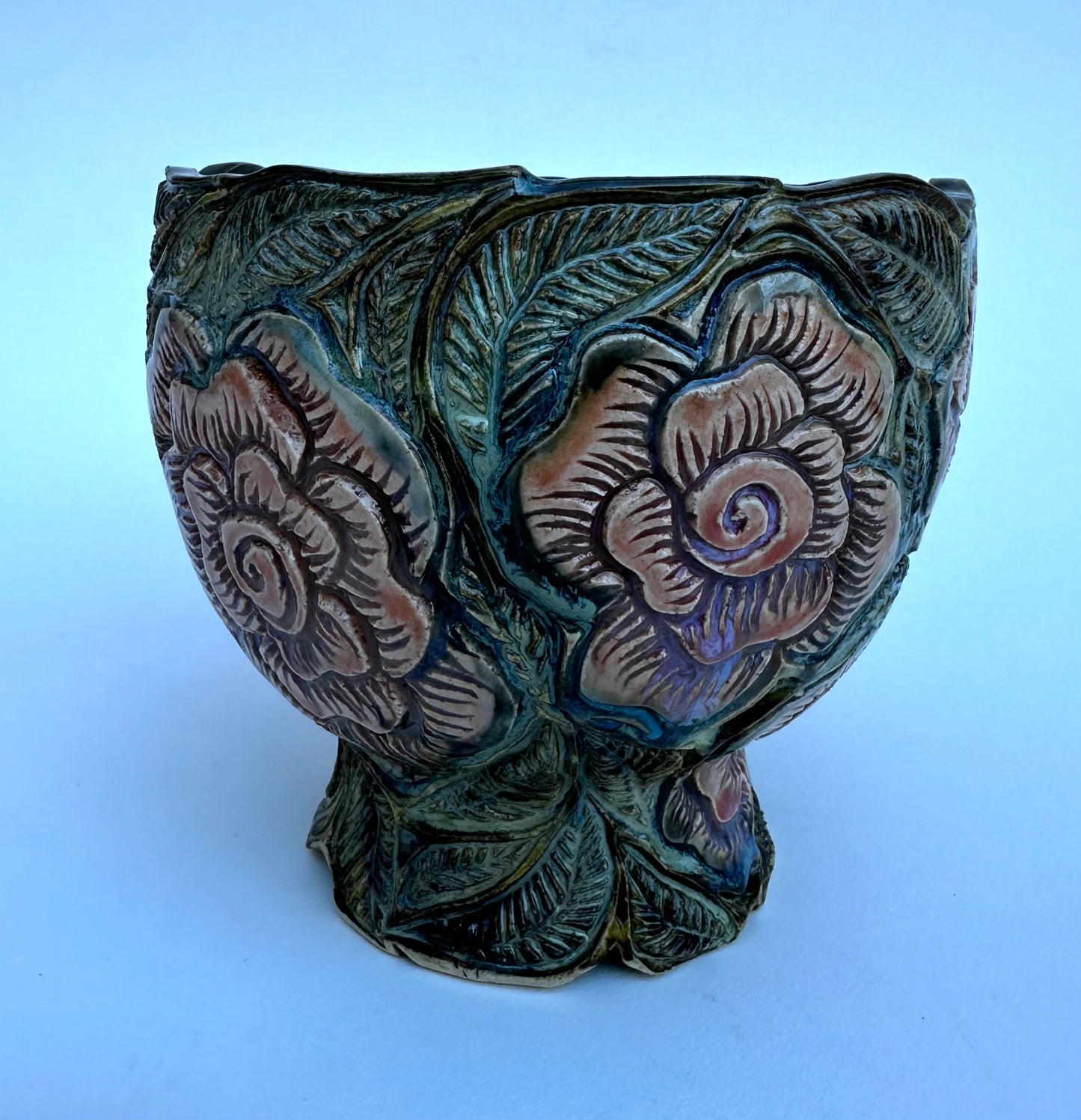 Small dark rose bowl