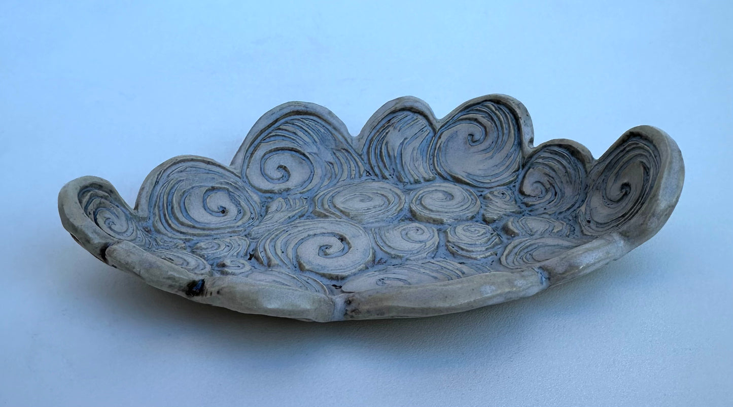 Cloud dish