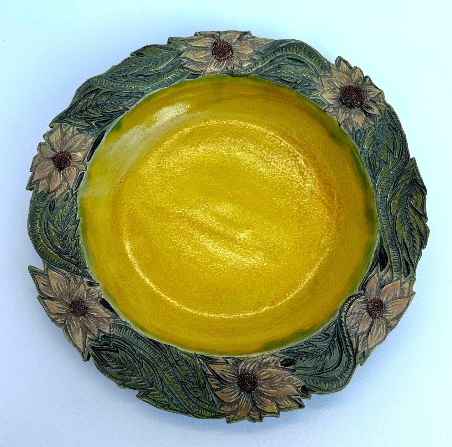 Sunflower plate