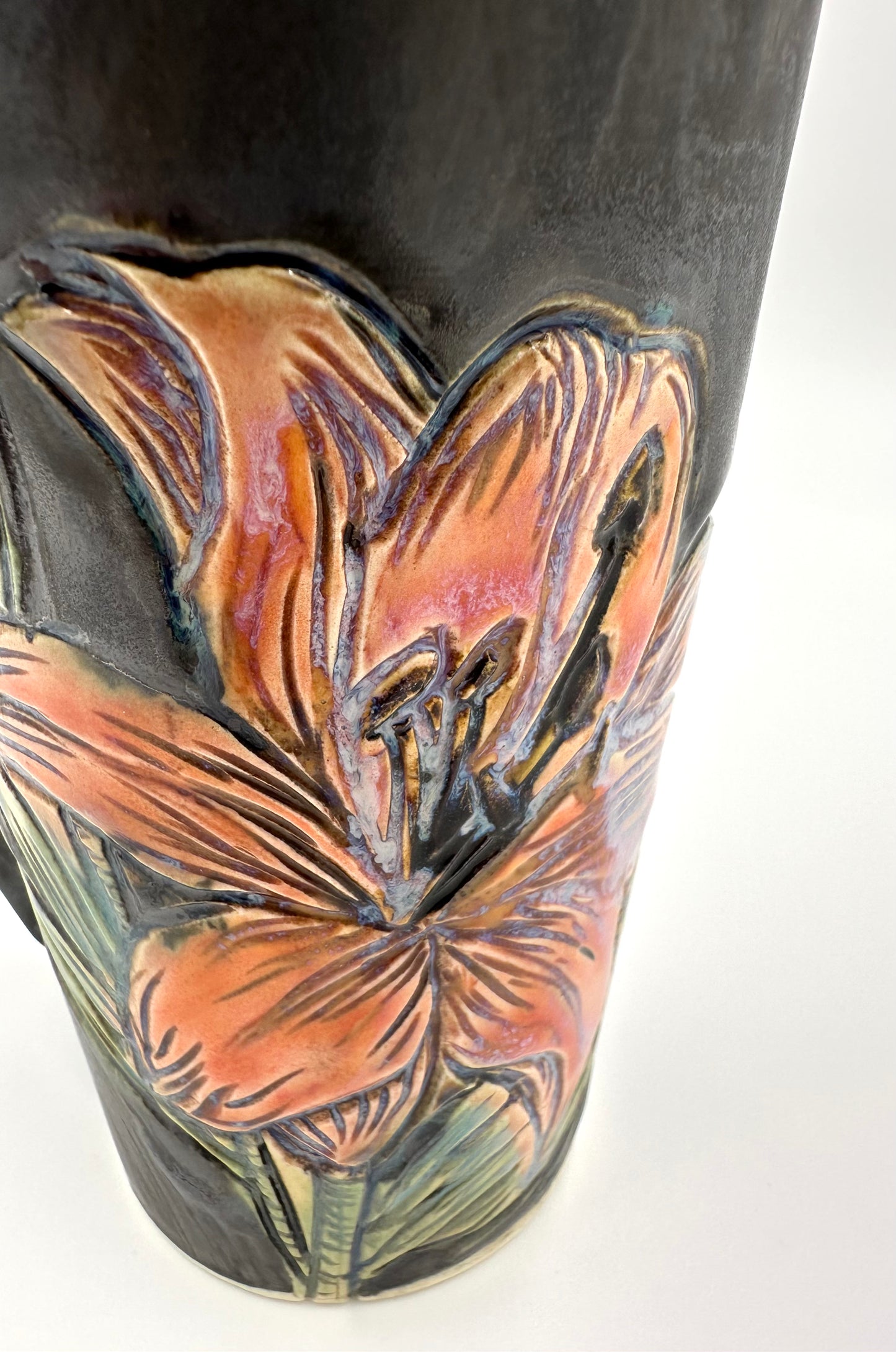 Lily with Dragonfly Mug