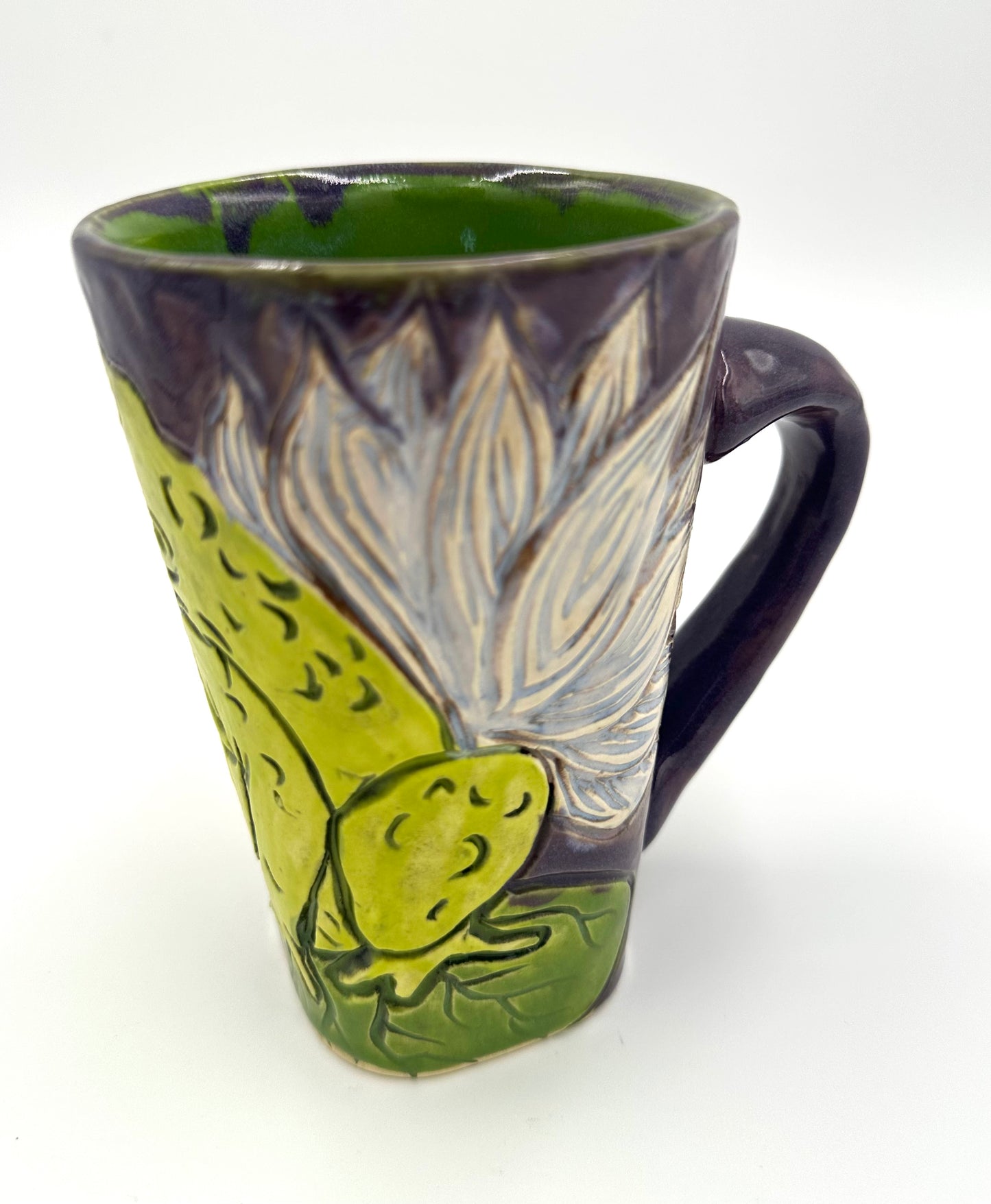 Toad on Lily pad with lotus flowers Mug