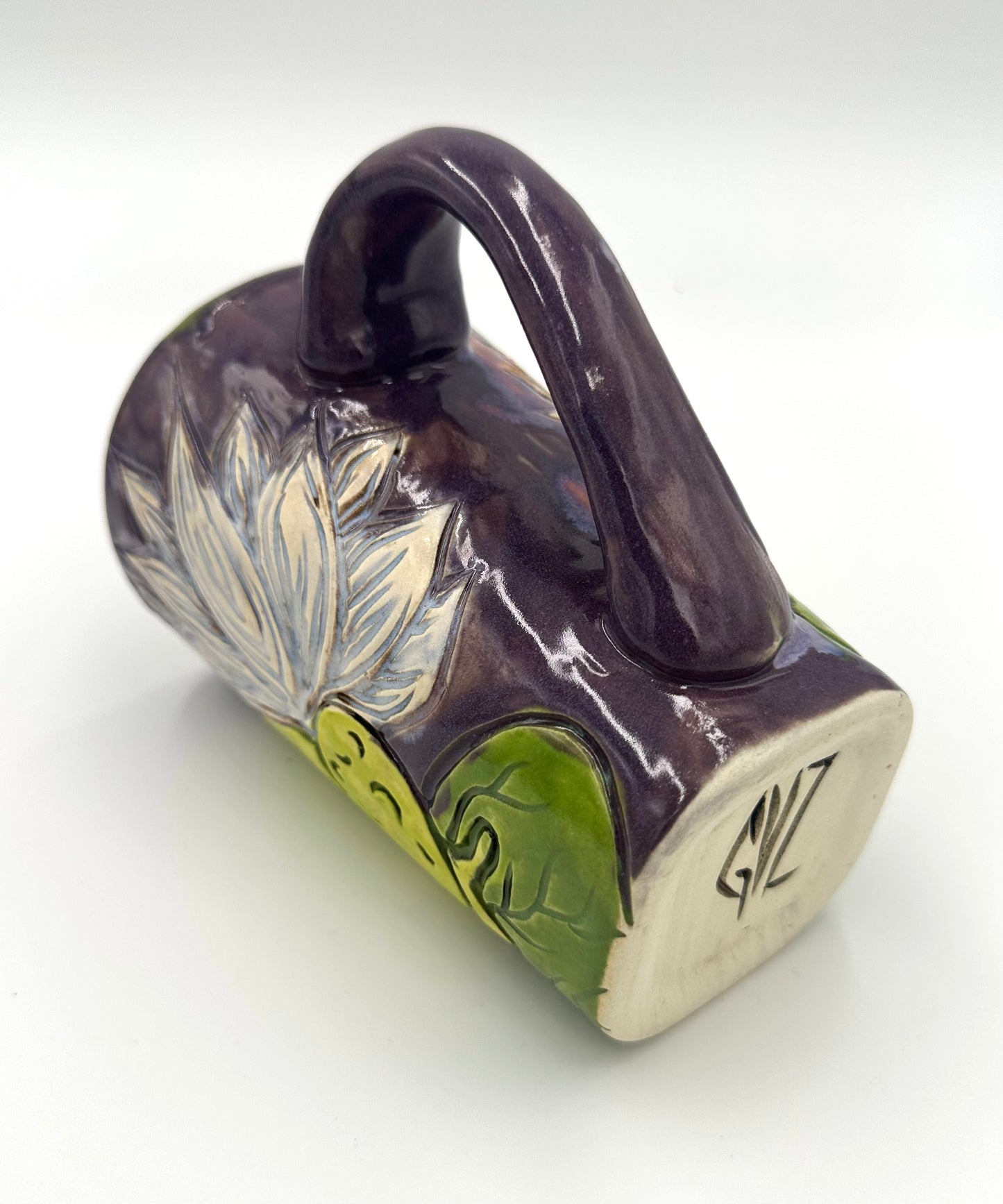 Toad on Lily pad with lotus flowers Mug